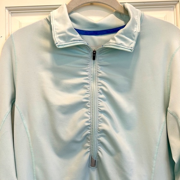 New Balance NB DRY Pullover Athletic Wear with Zipper and Back Pockets sz.L - Picture 3 of 11